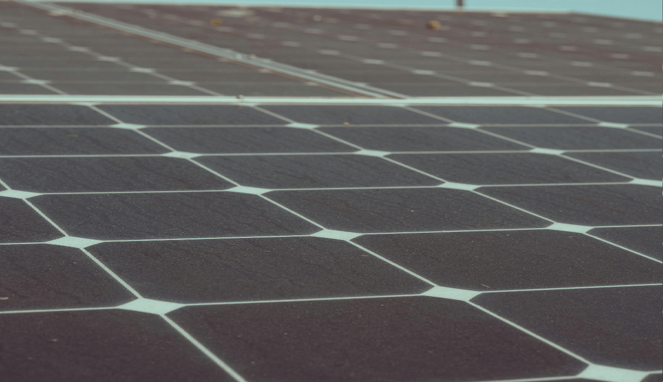 solar panels installed on rubber roof